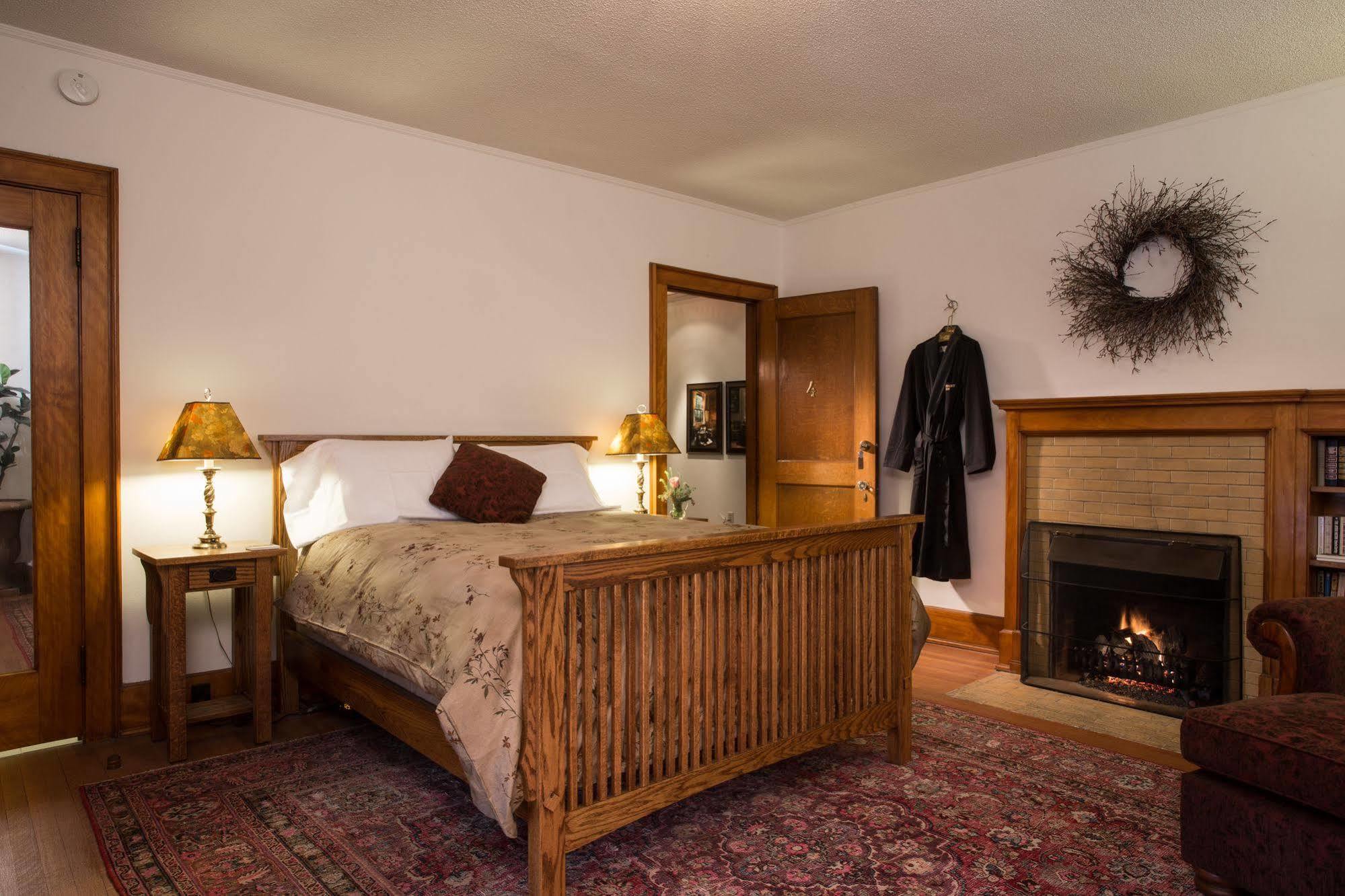 Stewart Inn Уосо Экстерьер фото